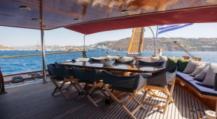 Seatzen Greece