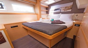 Serenity (lagoon 52f) Croatia