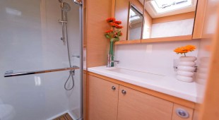 Serenity (lagoon 52f) Croatia