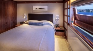 Shooting Star East Mediterranean