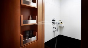 Silvertip West Mediterranean