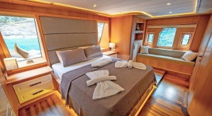 Simay M East Mediterranean