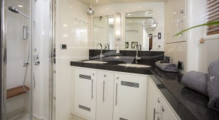 Songbird East Mediterranean