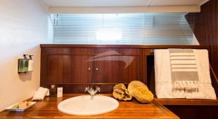 Stalca East Mediterranean