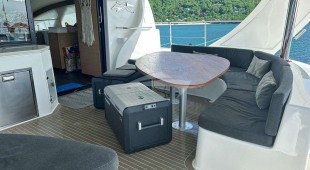 Stella Blue Caribbean