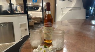 Stella Blue Caribbean