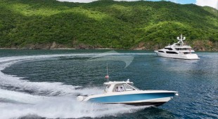 Sur La Mer Caribbean