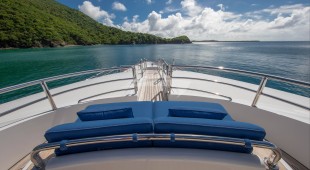 Sur La Mer Caribbean