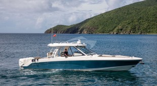 Sur La Mer Caribbean