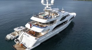 Sur La Mer Caribbean