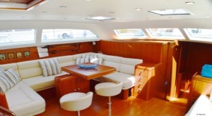 Terra Di Mezzo 3 W. Med -Naples/Sicily, W. Med -Riviera/Cors/Sard.