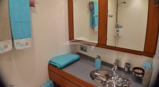 Terra Di Mezzo Iii West Mediterranean