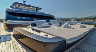 Tesni Caribbean, West Mediterranean