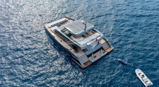 Tesni Caribbean, West Mediterranean