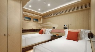 That's Amore East Mediterranean