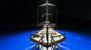 That's Amore East Mediterranean