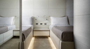 Tiny Wave West Mediterranean