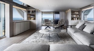 Tiny Wave West Mediterranean