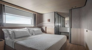 Ins Land East Mediterranean, West Mediterranean