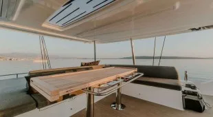 Tri Wing (lagoon 55) Croatia