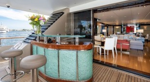 Vesper Caribbean, East Mediterranean