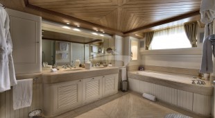 Vianne West Mediterranean