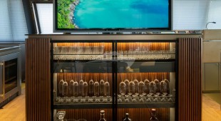 Viva La Vida Caribbean, West Mediterranean