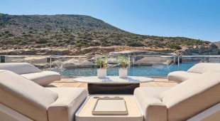 Volo Mare East Mediterranean