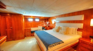 Voyager East Mediterranean, West Mediterranean