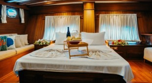 Wicked Felina East Mediterranean