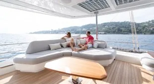 Windkind Caribbean, West Mediterranean