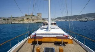 Ya Selam East Mediterranean