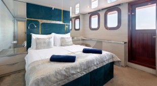 Yolo East Mediterranean