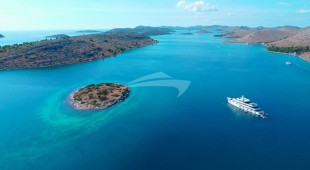 Yolo East Mediterranean