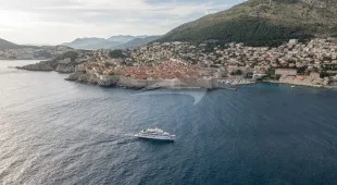 Yolo East Mediterranean
