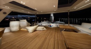 Yolo Caribbean, West Mediterranean