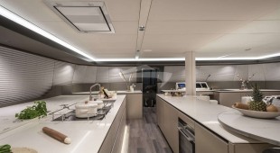 Yolo Caribbean, West Mediterranean