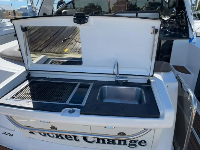 Pocket Change Yacht Photos Pics 