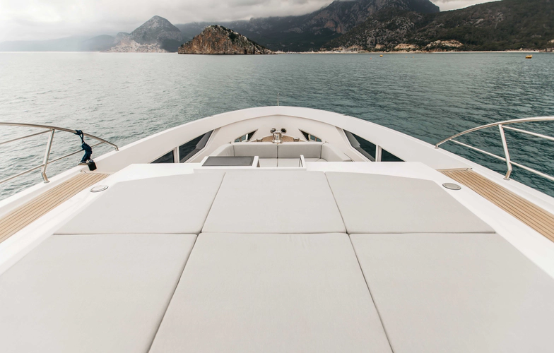 Papillon Yacht Photos Pics 