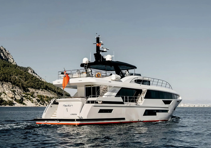 Papillon Yacht Photos Pics 