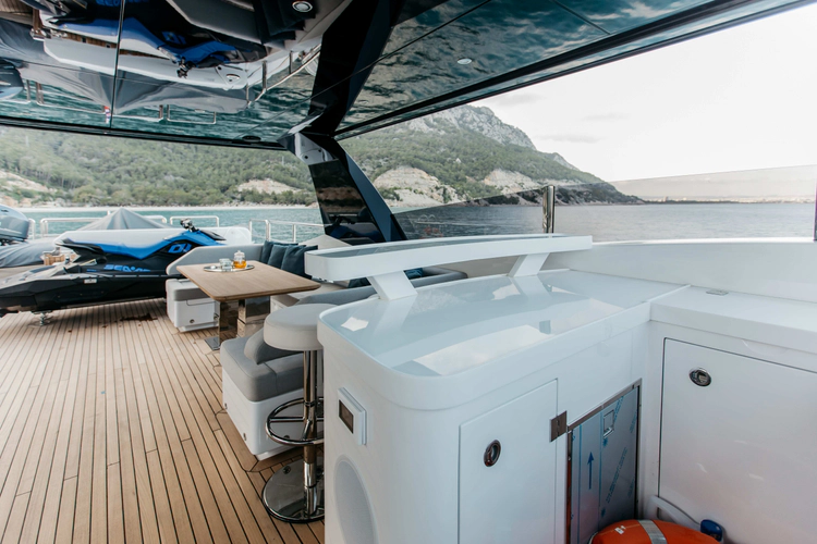 Papillon Yacht Photos Pics 