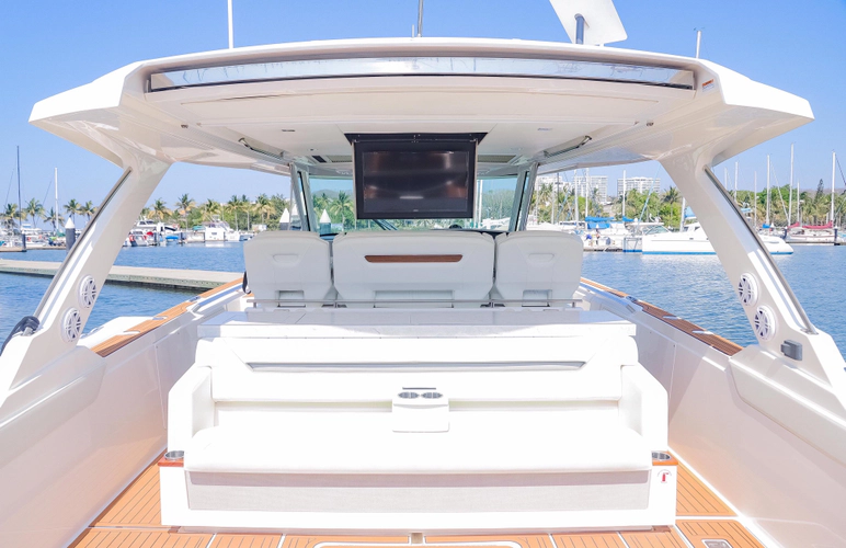 Oso Del Mar Yacht Photos Pics 