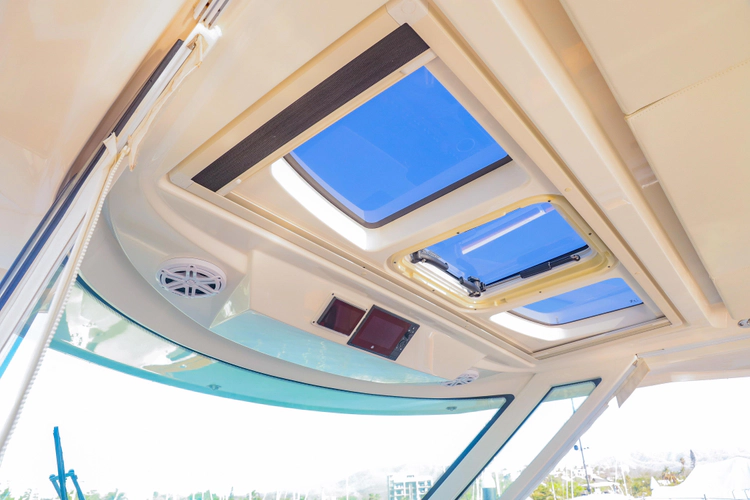 Oso Del Mar Yacht Photos Pics 