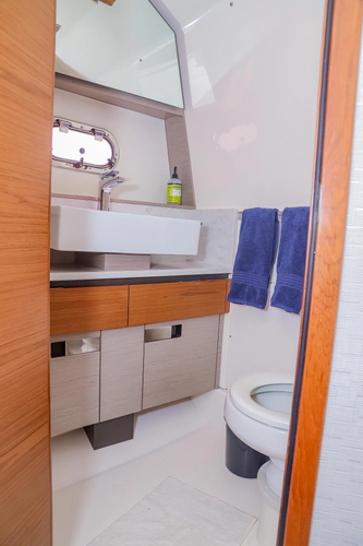 Oso Del Mar Yacht Photos Pics 