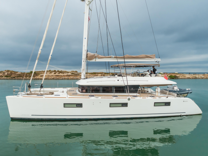 Sunset O Yacht Photos Pics 