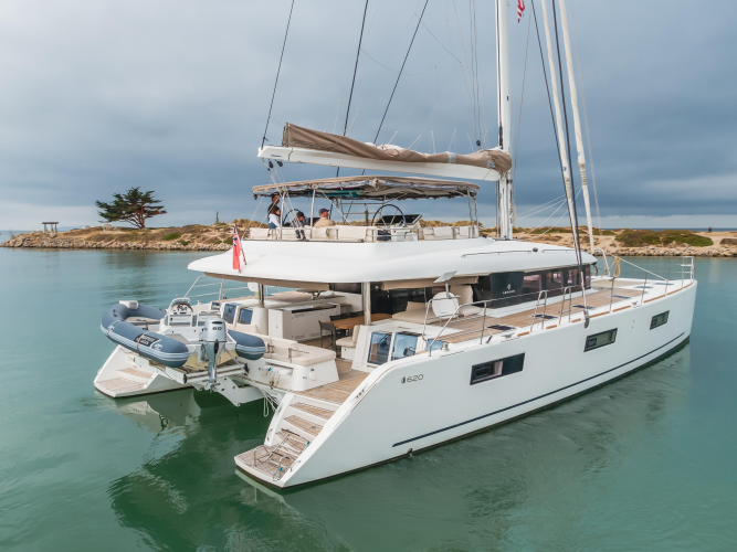 Sunset O Yacht Photos Pics 