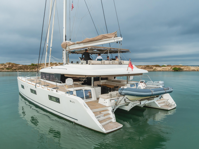Sunset O Yacht Photos Pics 