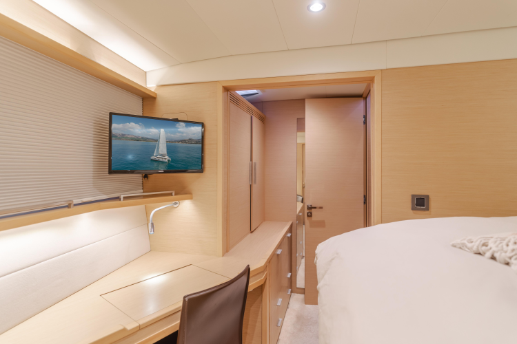 Sunset O Yacht Photos Pics 