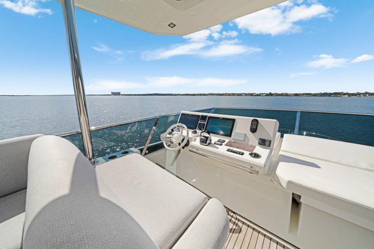 To Life Yacht Photos Pics 