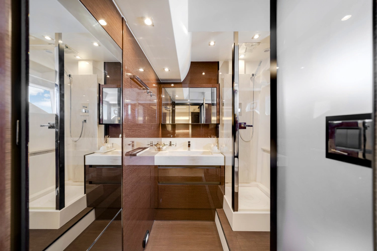 To Life Yacht Photos Pics 